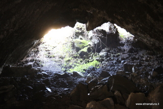 Grotta Mezza Sciara Galifi